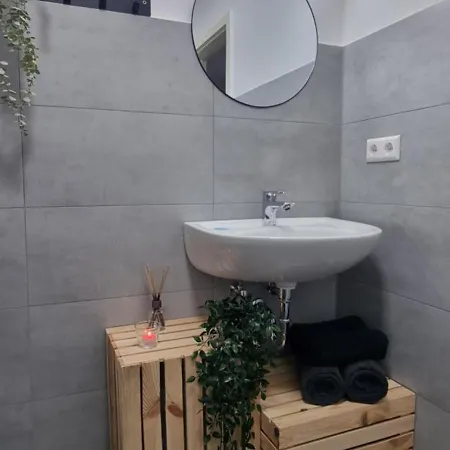 Dattel City Fewo Fuer 4 Personen Privat-parkplatz 5g Wlan & 24/7 Kontakt Apartment *